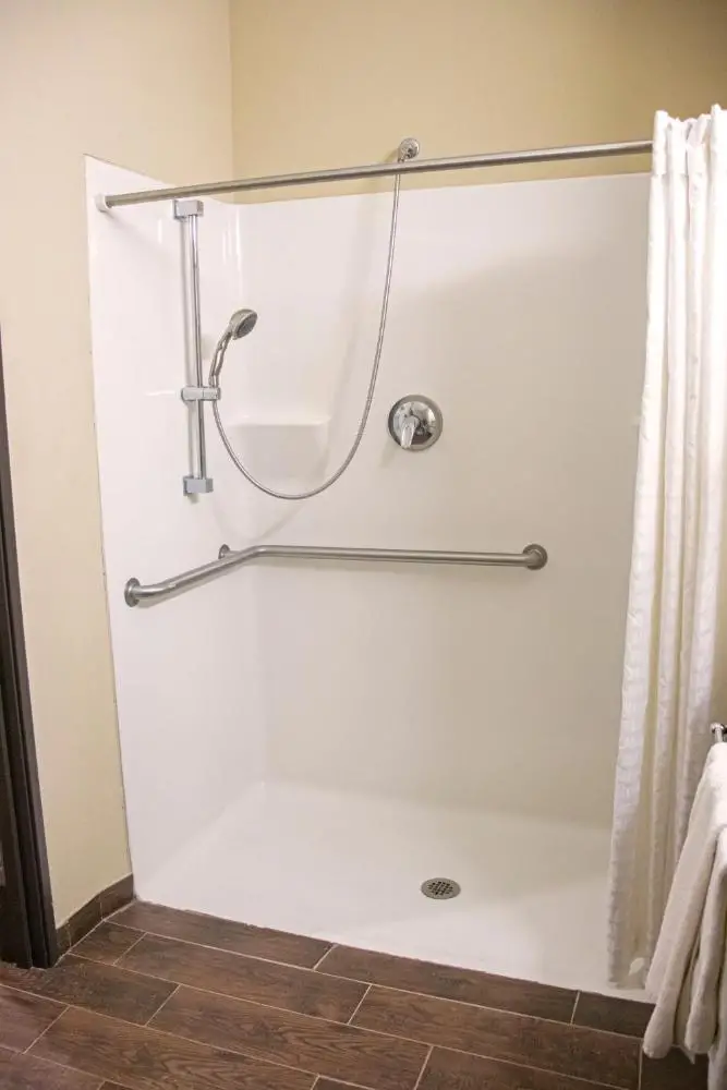 2 Queen Beds Accessible Non-Smoking